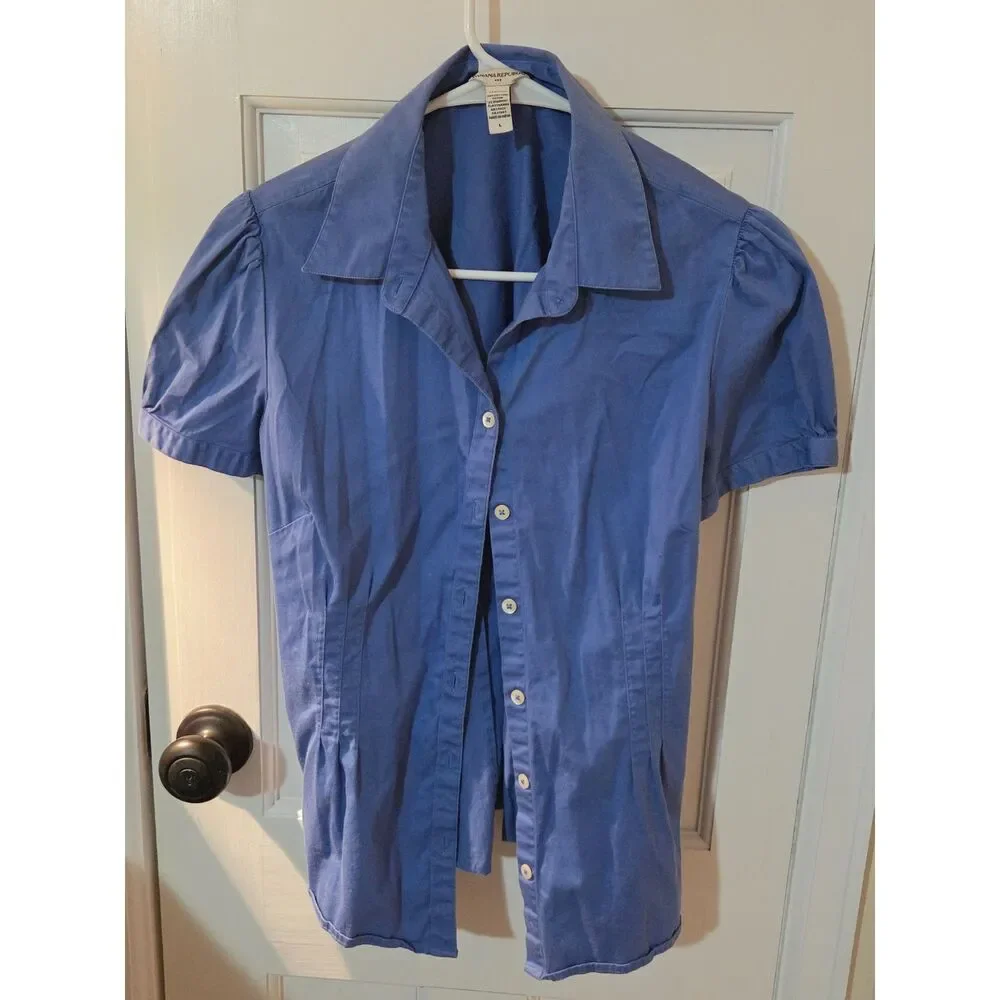 Women's Banana Republic Size Large Stretch Blue Shirt